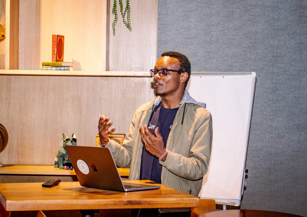 Evans Mwongera, Cloud Architect at Pawa IT, presenting on Google Cloud Run deployment and Workload Identity Federation during Cloud Mastery 2026 in Nairobi.
